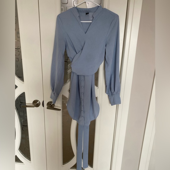 Top - Picture 2 of 8